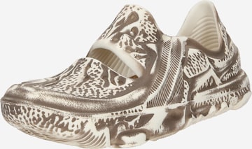 Nike Sportswear Спортни обувки Slip On 'ISPA Universal' в бежово: отпред
