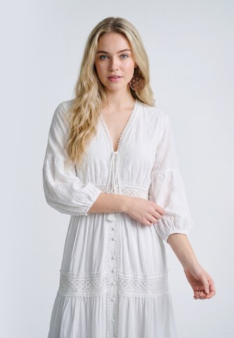 IZIA - Vestido em branco