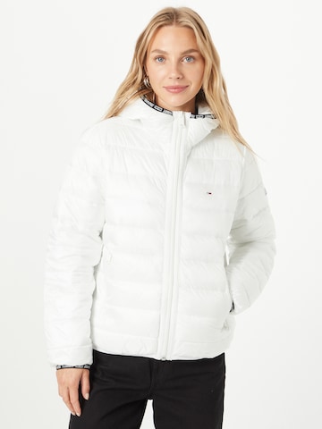 Tommy Jeans Regular Between-Season Jacket in White: front
