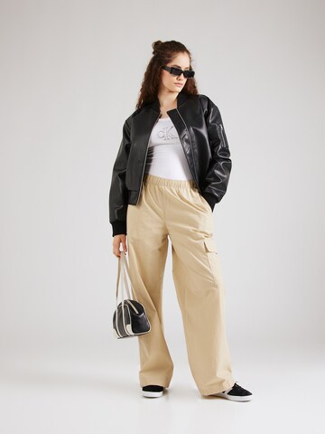 Calvin Klein Jeans Tapered Cargobyxa i beige