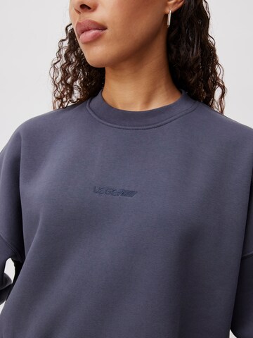 Sweat-shirt 'Cecile' LeGer by Lena Gercke en bleu