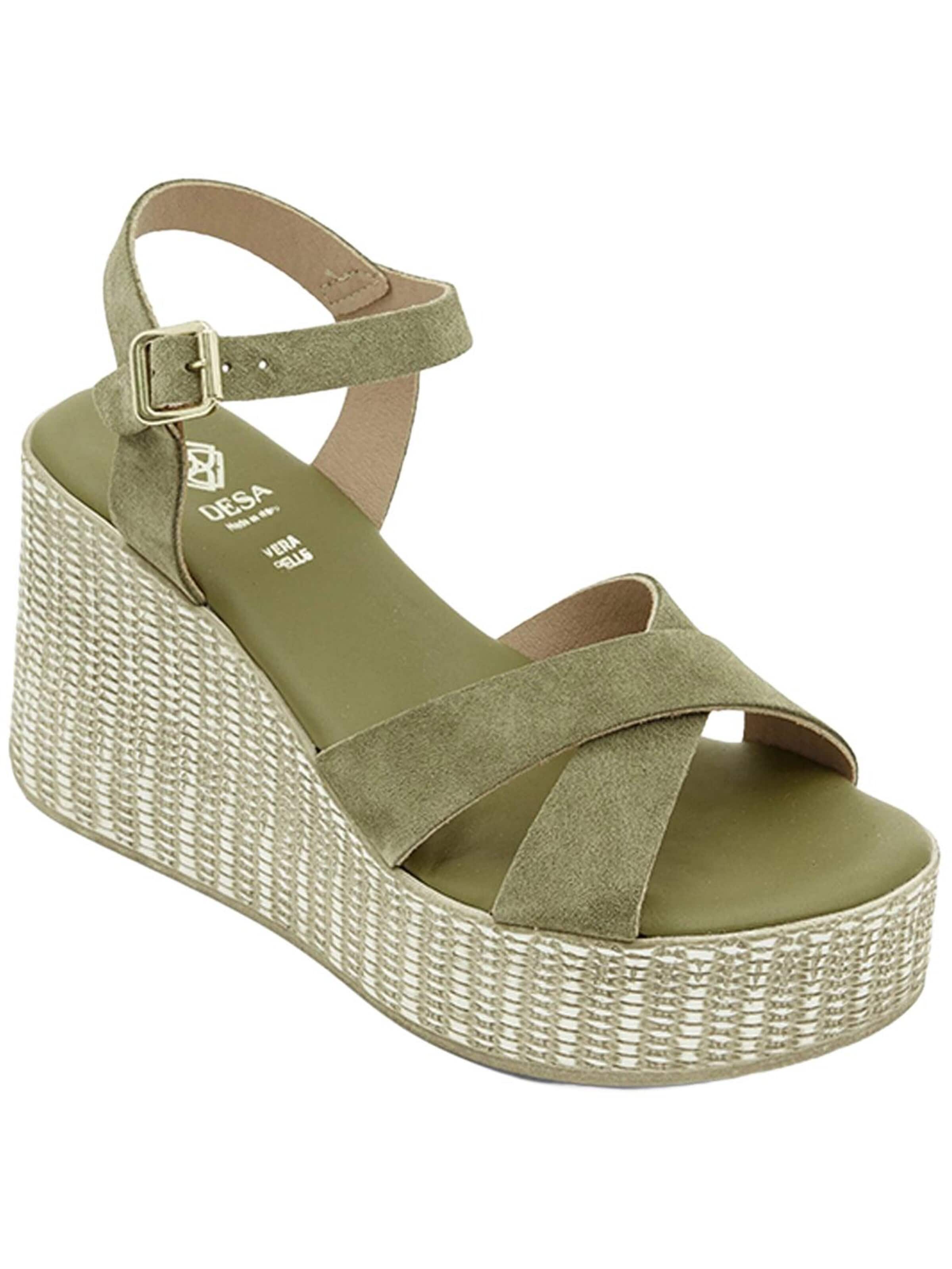 Desa - Sandalias de dedo 'DESA Damen-Wildledersandalen mit Keilabsatz und Metallschnalle' en verde: frente