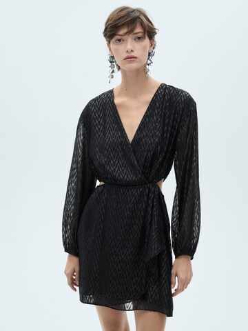 Robe 'Lucky' MANGO en noir : devant