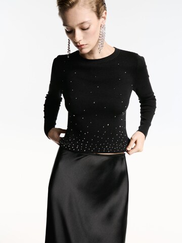 MANGO Sweater 'VALIEVA' in Black: front