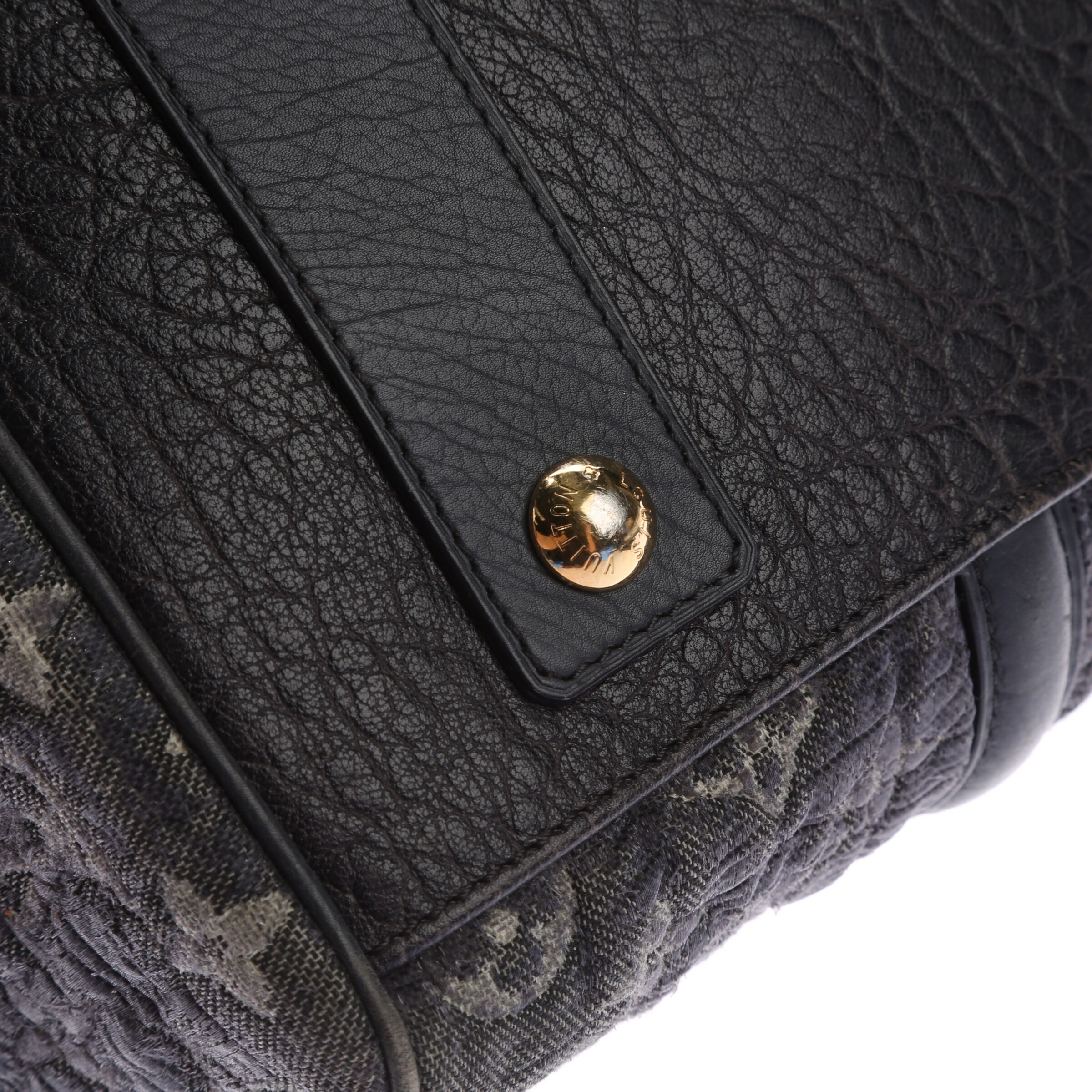 Louis Vuitton Handtasche One Size in Grau