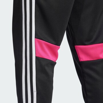 Coupe slim Pantalon de sport 'Tiro 25 Essentials' ADIDAS PERFORMANCE en noir