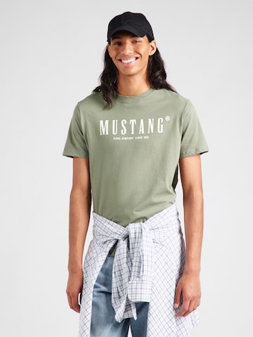 MUSTANG T-Shirt 'Austin' in Grün: Vorderseite