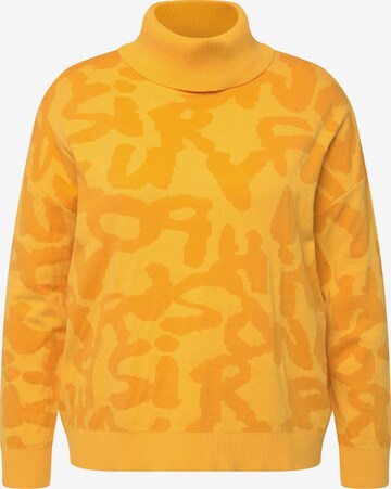 Ulla Popken Sweater in Yellow: front