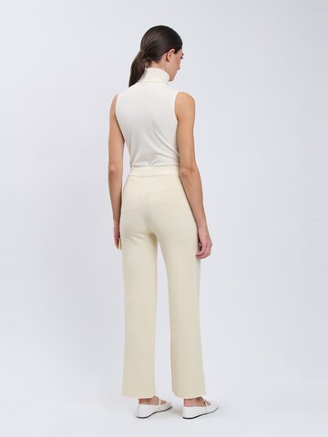Largi Pantaloni de la Influencer pe bej