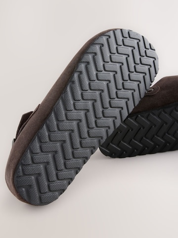 Clogs di Next in marrone