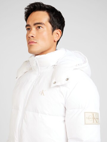 Veste d’hiver 'ESSENTIALS' Calvin Klein Jeans en blanc