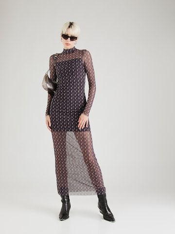 Robe 'NMLUNA' Noisy may en gris