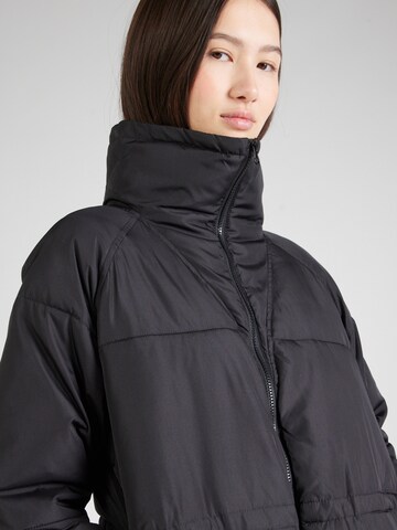 Manteau mi-saison 'DEVON-MIDI.JA' SISTERS POINT en noir