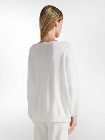 Pullover di DEHA in bianco