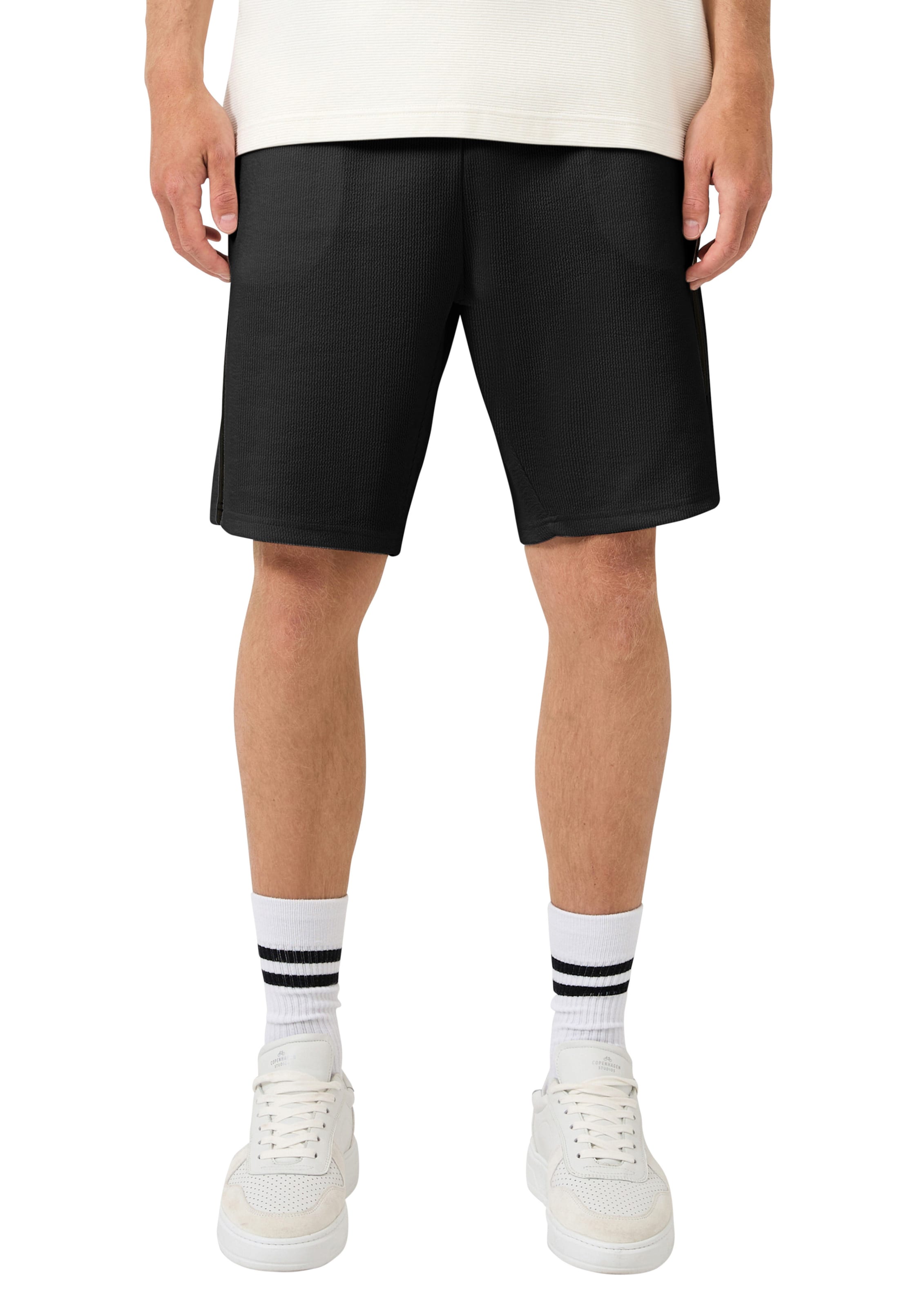 Regular Pantalon QS en noir