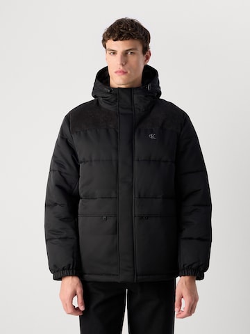 Giacca invernale di Calvin Klein Jeans in nero: frontale