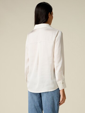 Camicia da donna di oltre in bianco