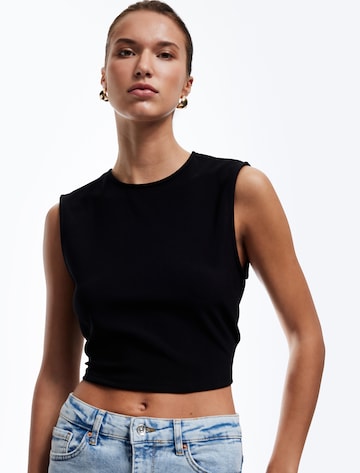 Koton Top in Schwarz: Vorderseite