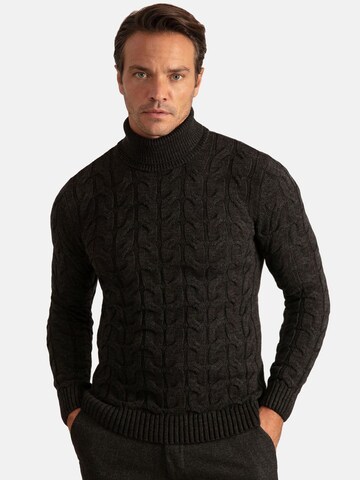 Pull-over Jacey Quinn en gris : devant
