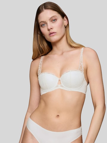TRIUMPH - Push-up Sujetador ' Illusion Lace Dirndl BH ' en blanco: frente