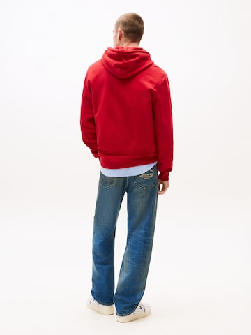 Tommy Jeans Collegepaita värissä punainen: takapuoli