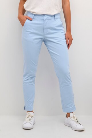 Coupe slim Pantalon 'Mette' Kaffe en bleu : devant