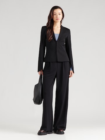 ABOUT YOU - regular Pantalón 'Jenny' en negro