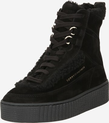 TOMMY HILFIGER - Botines con cordones 'Essential' en negro: frente