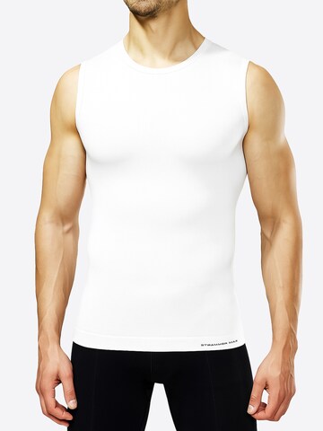 Strammer Max Performance Shirt 'Compression' in Weiß