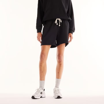 new balance - Regular Calças 'Athletics French Terry Short' em preto: frente