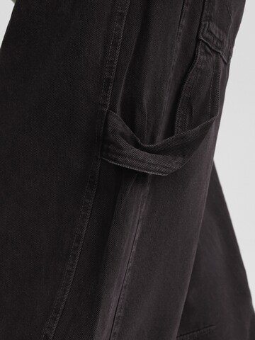 Bershka Široke hlačnice Kavbojke | črna barva