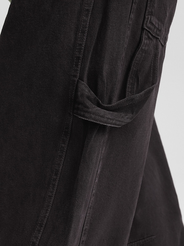 Bershka Zvonové kalhoty Džíny – černá