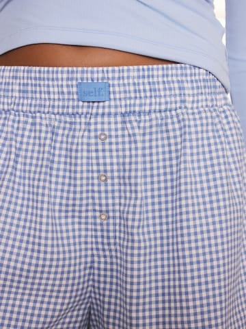 Shorty di self. in blu