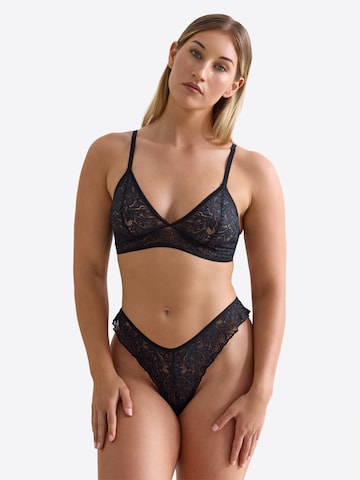 Erlich Textil - Tanga 'Iconic Lace' em preto: frente
