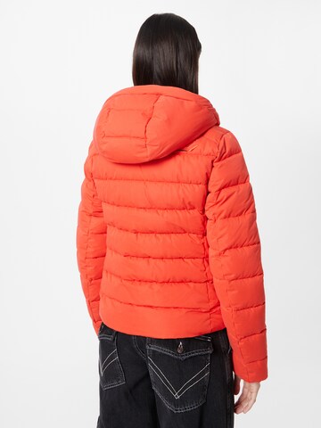 Veste mi-saison Superdry en rouge