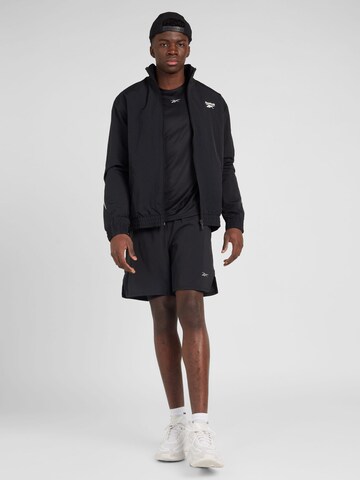 Reebok Regular Sportshorts in Schwarz