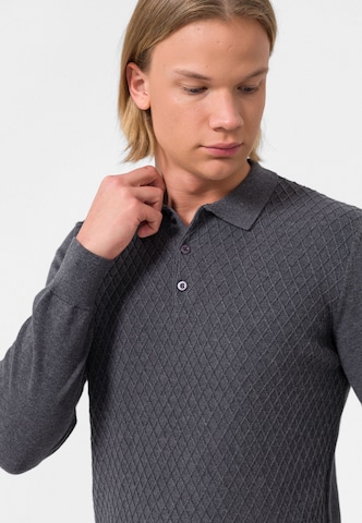 Felix Hardy Sweater in Grey