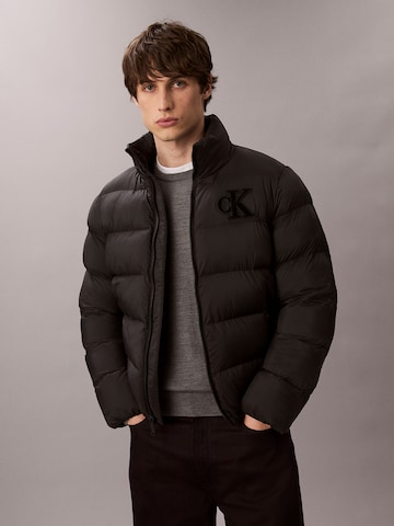 Calvin Klein Jeans Átmeneti dzseki - fekete: elől