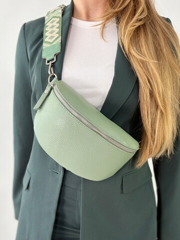 lePelou Gürteltasche 'JUNA medium'‌‌‌‌‌ in Grün