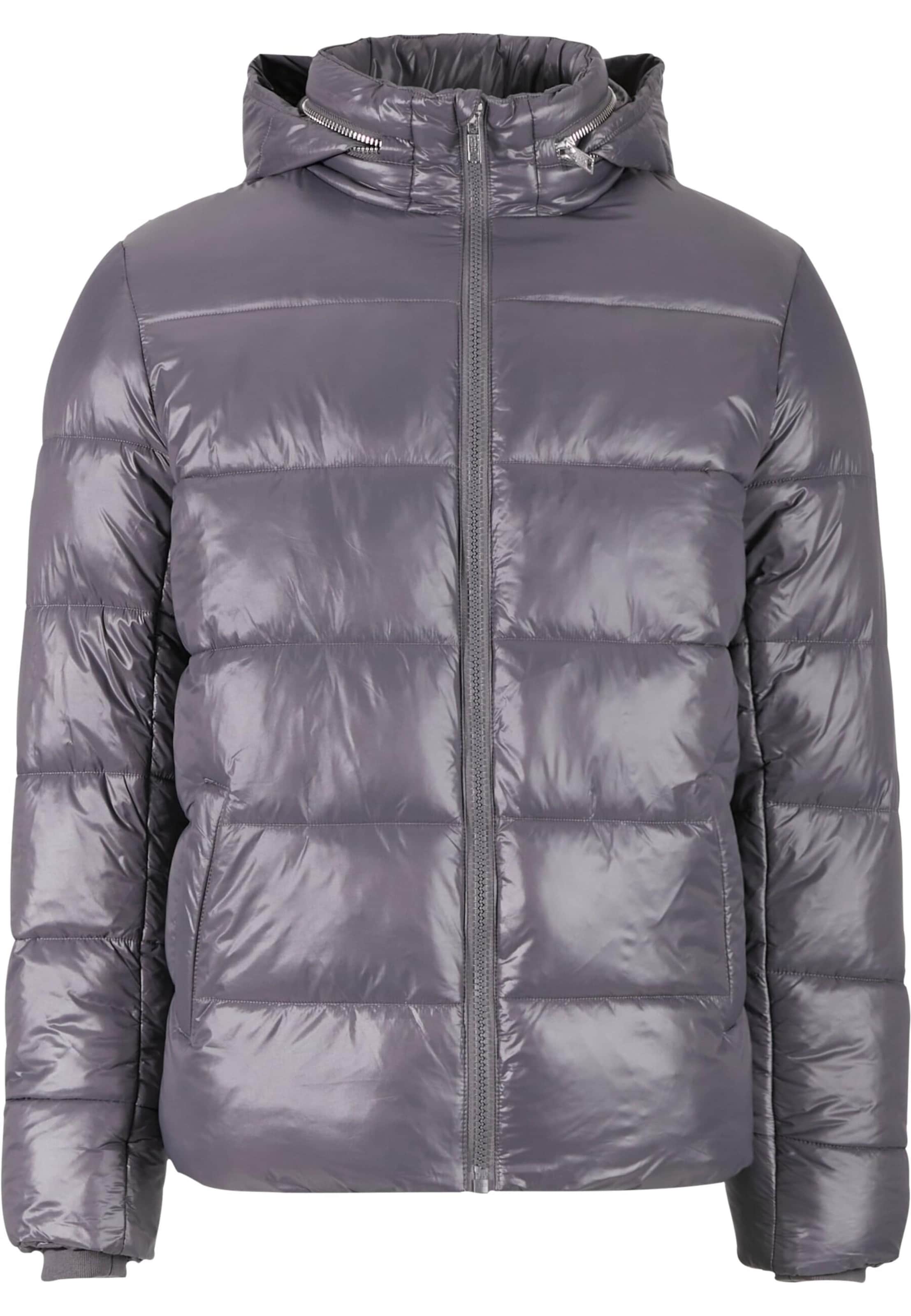 Urban Classics Winter jacket in Purple: front