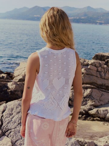 Next Stricktop in Weiß