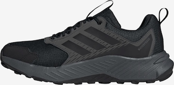 Chaussure basse ADIDAS TERREX en noir : devant
