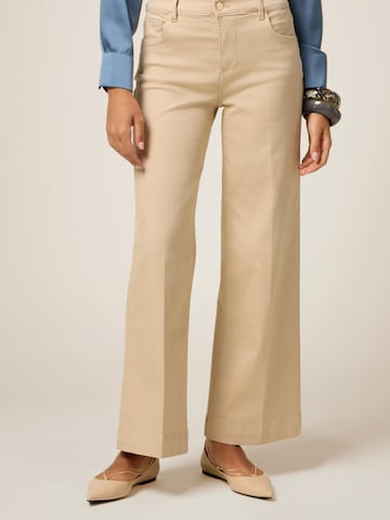 oltre Baggy Trousers in Beige