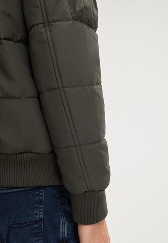 JOOP! Jeans Tussenjas 'Roxwell' in Groen