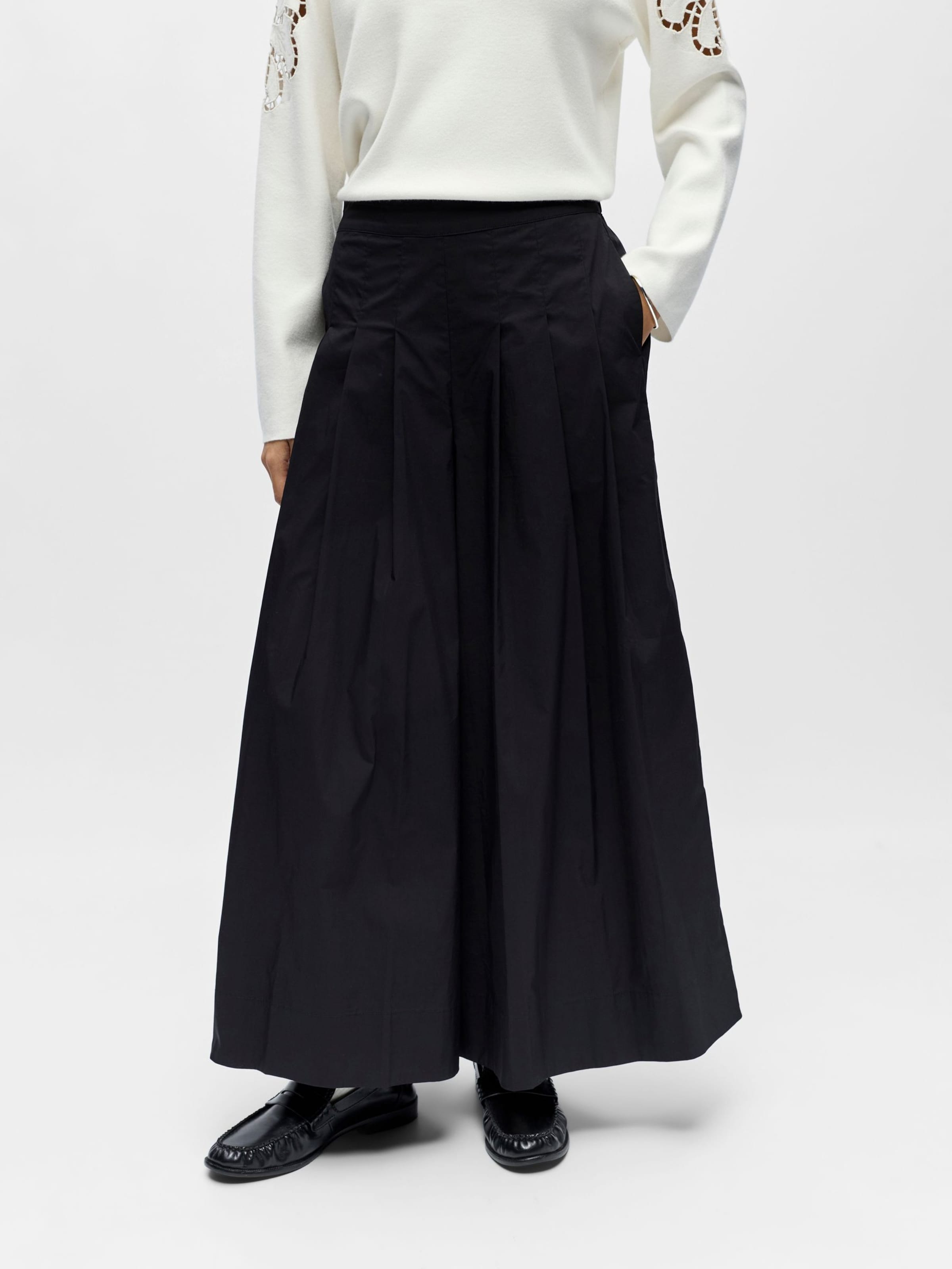 OBJECT Wide leg Pleat-Front Pants 'OBJPaige' in Black | ABOUT YOU