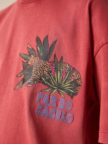 T-Shirt Next en rouge