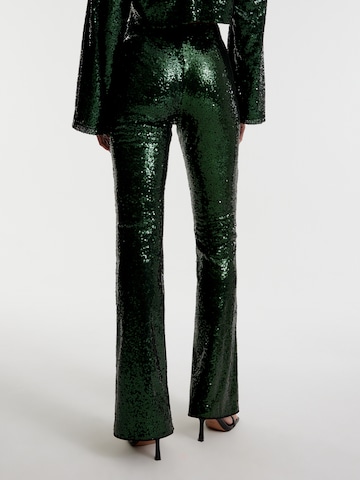 Flared Pantaloni 'Zelinda' di EDITED in verde