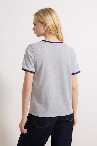 Trendyol Shirt in Grey