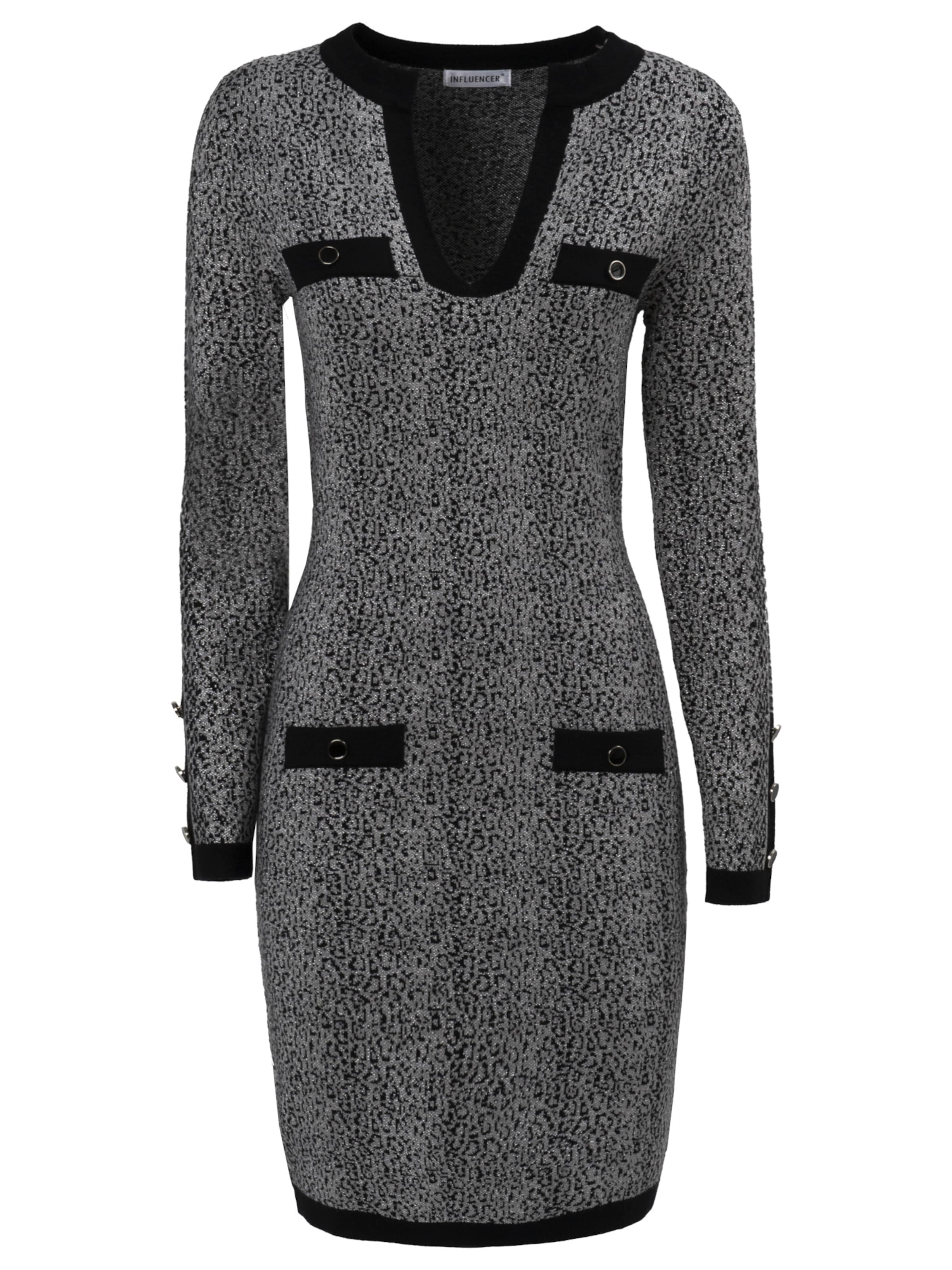 Influencer Strickkleid in Schwarz: Vorderseite