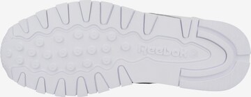 Reebok Sneakers in White